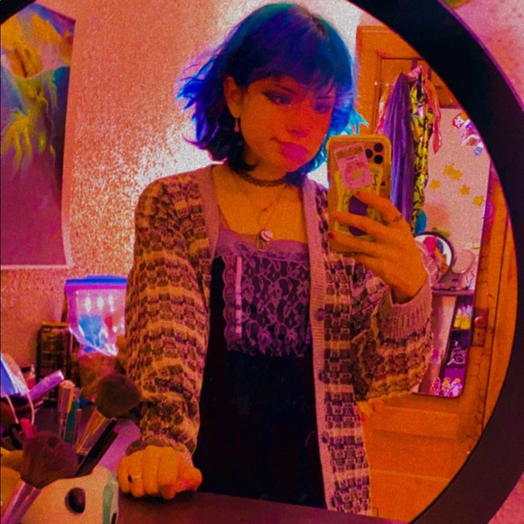 Meet your Posher, Mikki - Picture 1 of 1